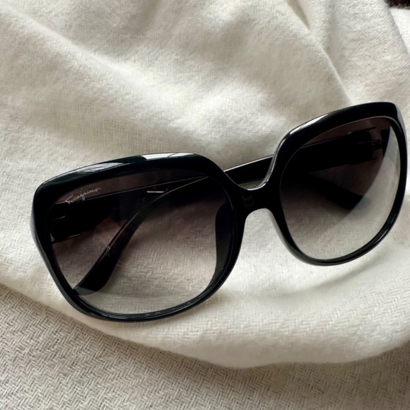 Salvatore Ferragamo Accessories - Salvatore Ferragamo Designer Sunglasses